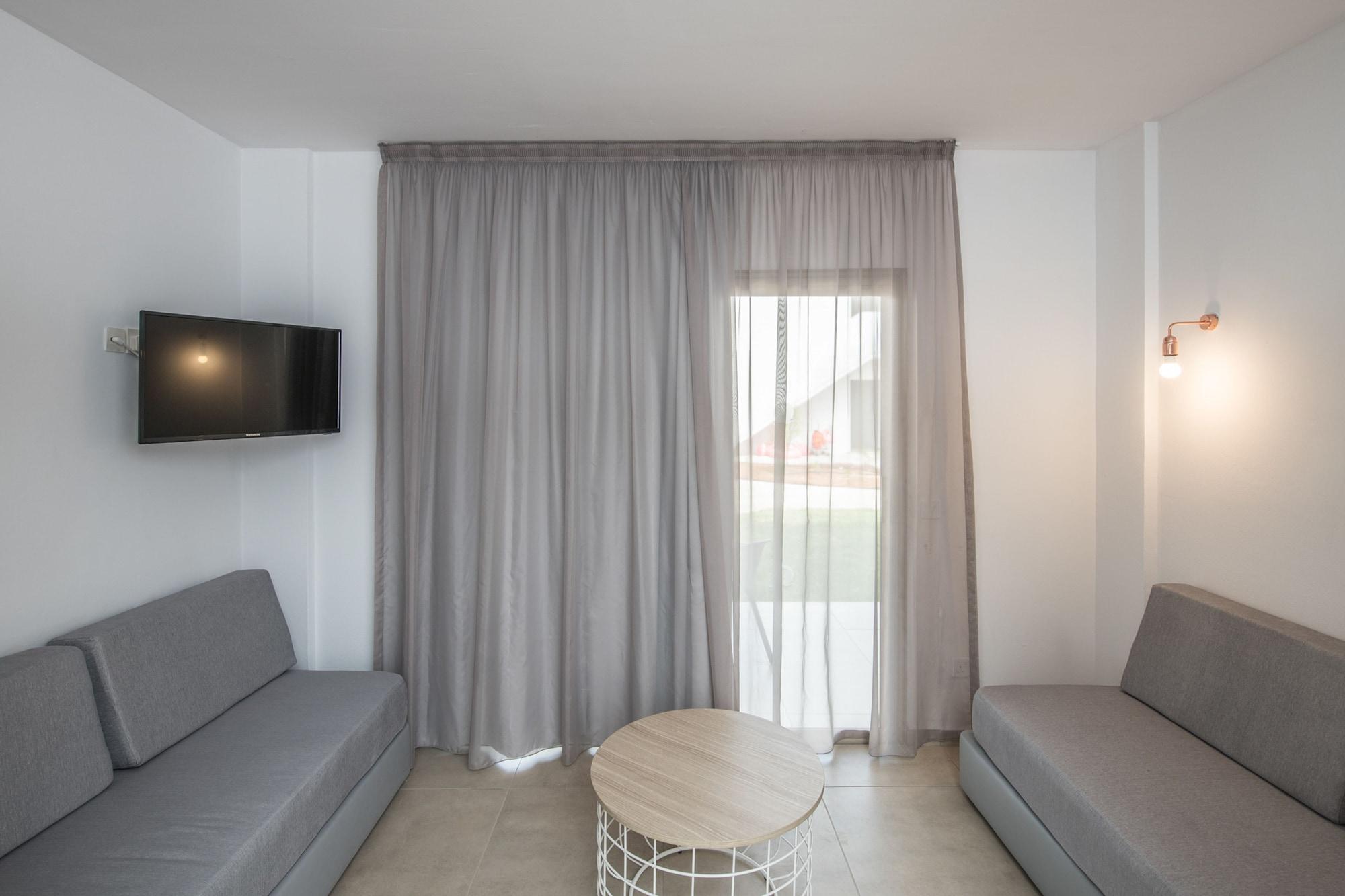 Atlantica Panthea Resort Ayia Napa Ngoại thất bức ảnh