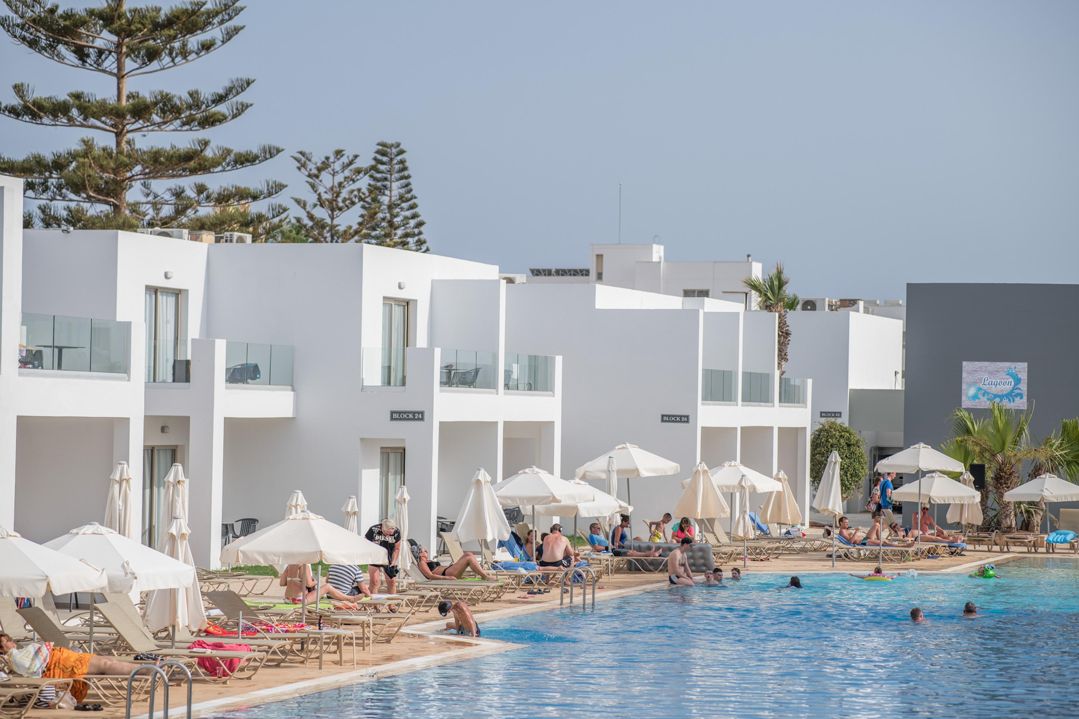 Atlantica Panthea Resort Ayia Napa Ngoại thất bức ảnh