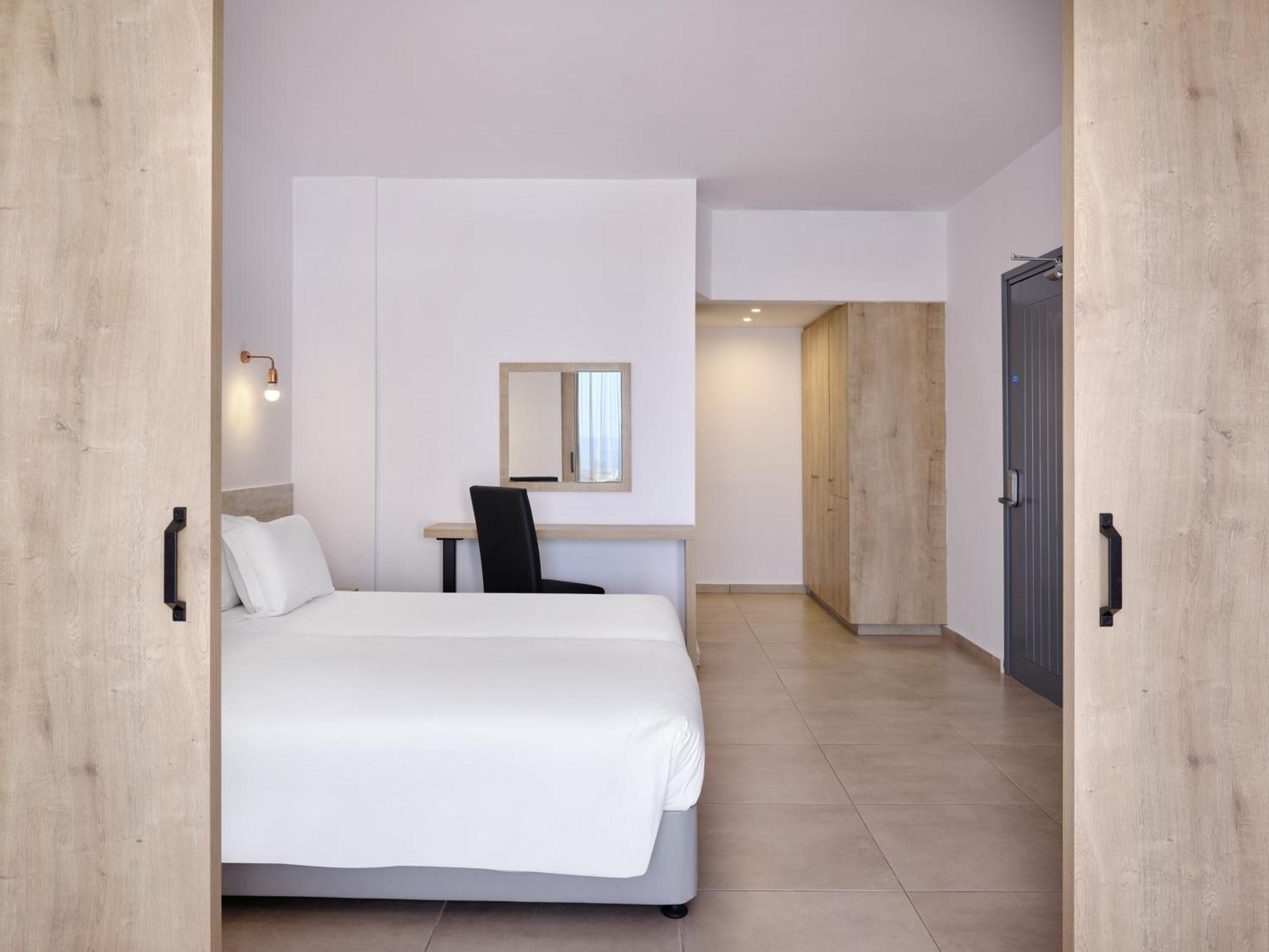 Atlantica Panthea Resort Ayia Napa Ngoại thất bức ảnh
