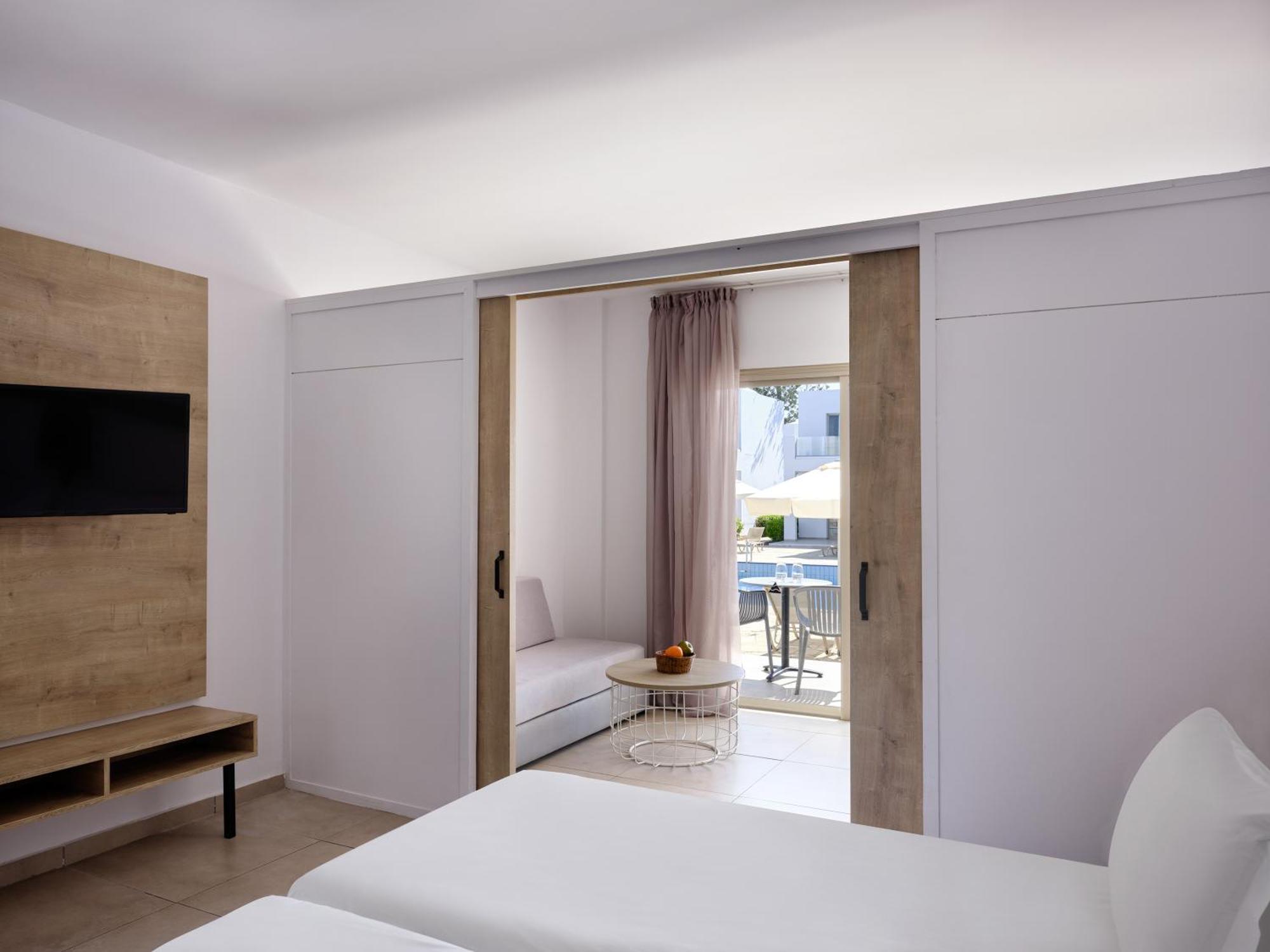 Atlantica Panthea Resort Ayia Napa Ngoại thất bức ảnh