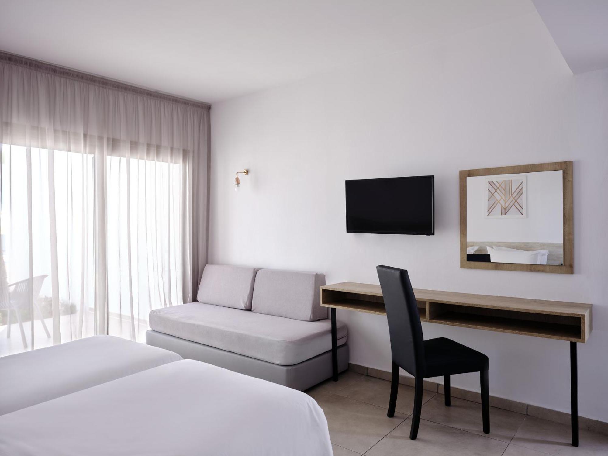 Atlantica Panthea Resort Ayia Napa Ngoại thất bức ảnh