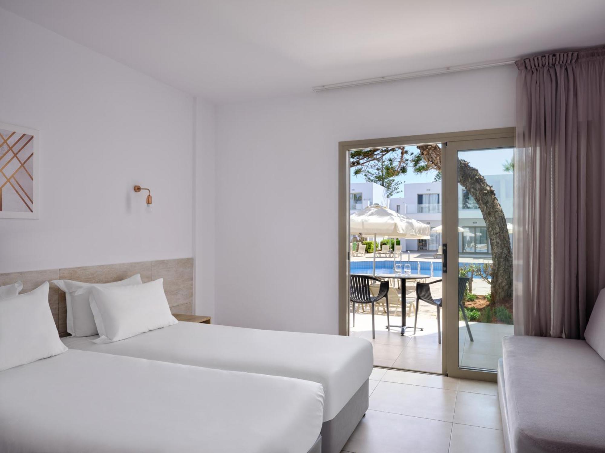 Atlantica Panthea Resort Ayia Napa Ngoại thất bức ảnh