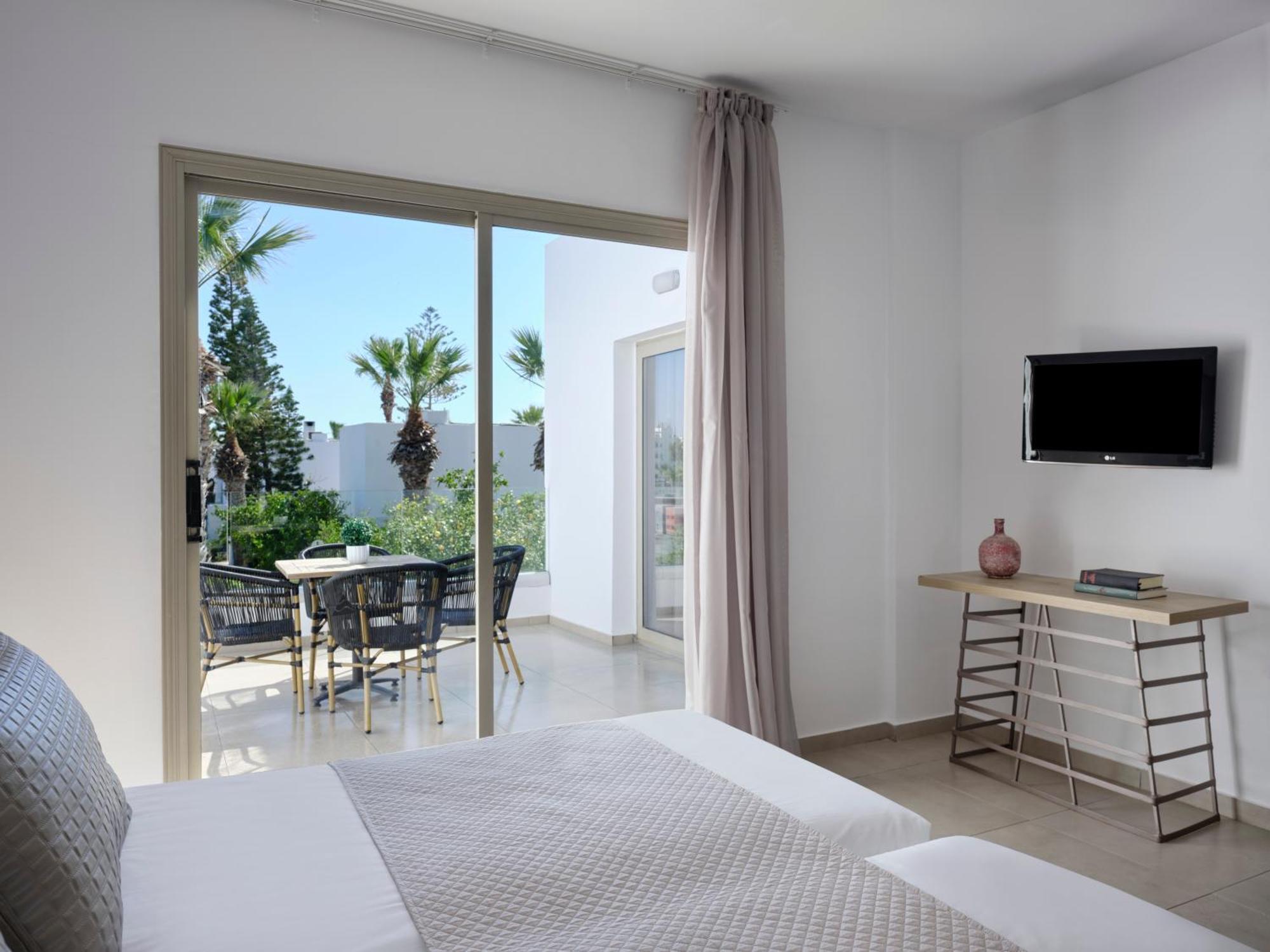 Atlantica Panthea Resort Ayia Napa Ngoại thất bức ảnh