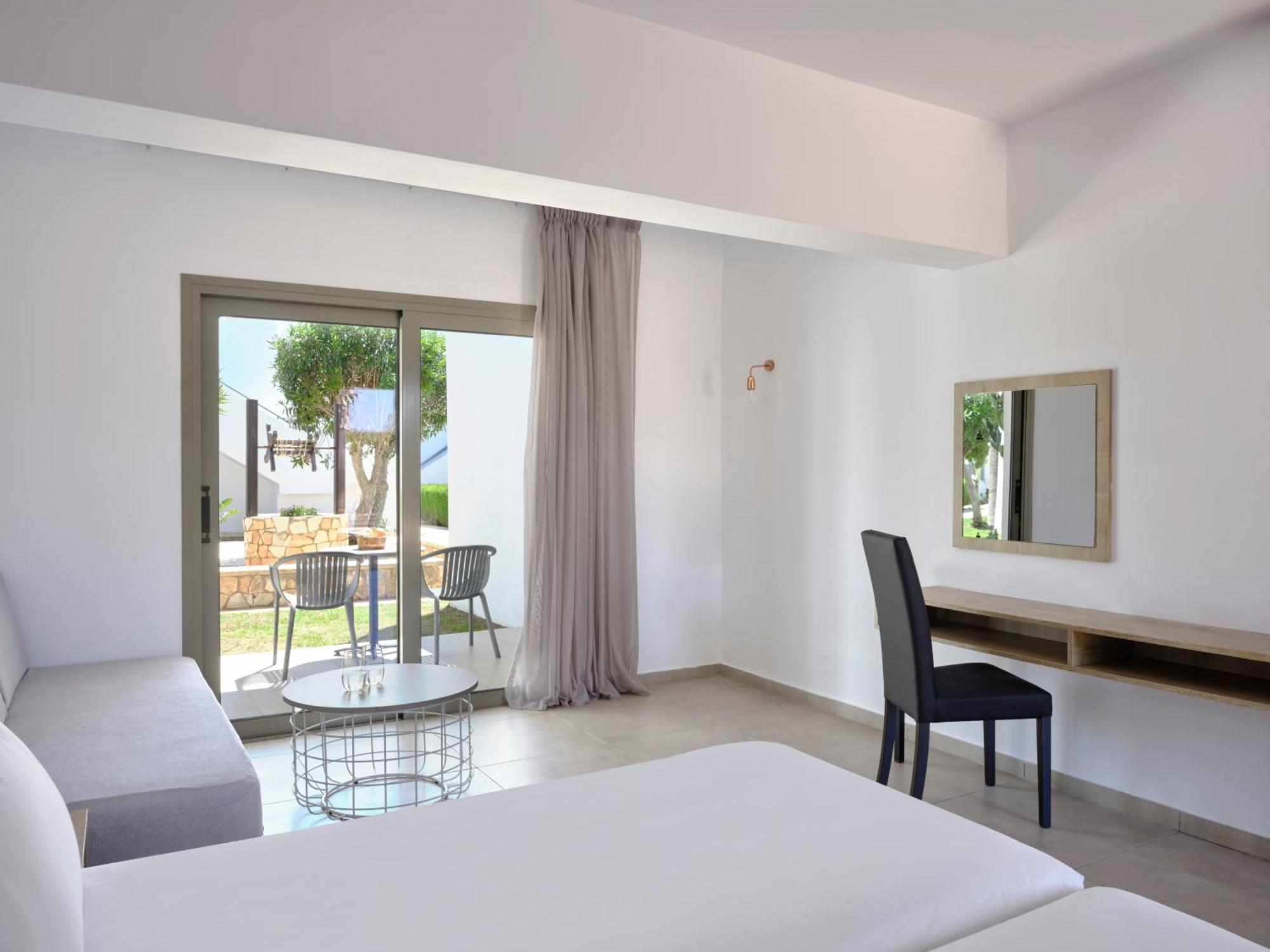 Atlantica Panthea Resort Ayia Napa Ngoại thất bức ảnh