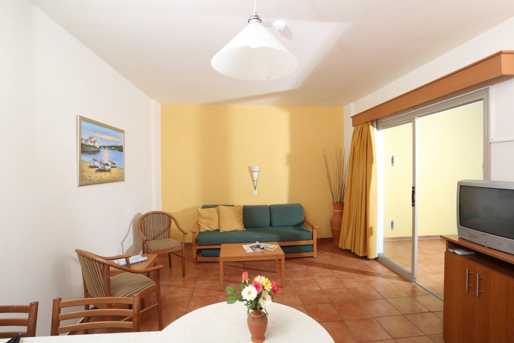 Atlantica Panthea Resort Ayia Napa Ngoại thất bức ảnh