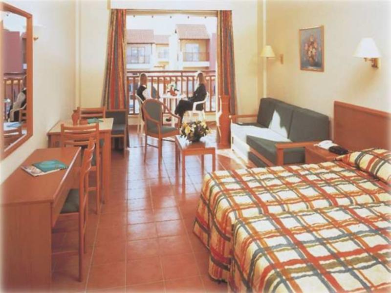 Atlantica Panthea Resort Ayia Napa Ngoại thất bức ảnh