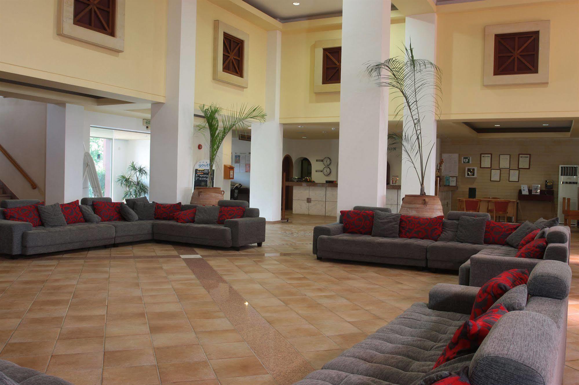 Atlantica Panthea Resort Ayia Napa Ngoại thất bức ảnh