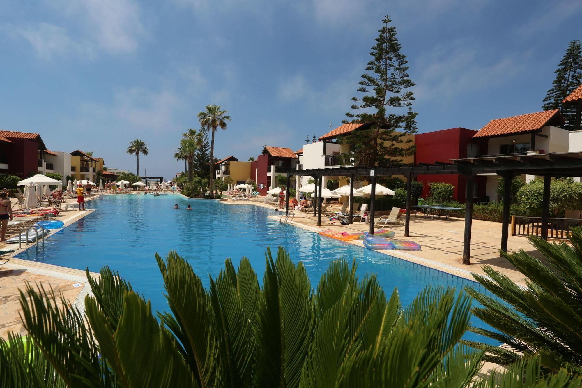 Atlantica Panthea Resort Ayia Napa Ngoại thất bức ảnh